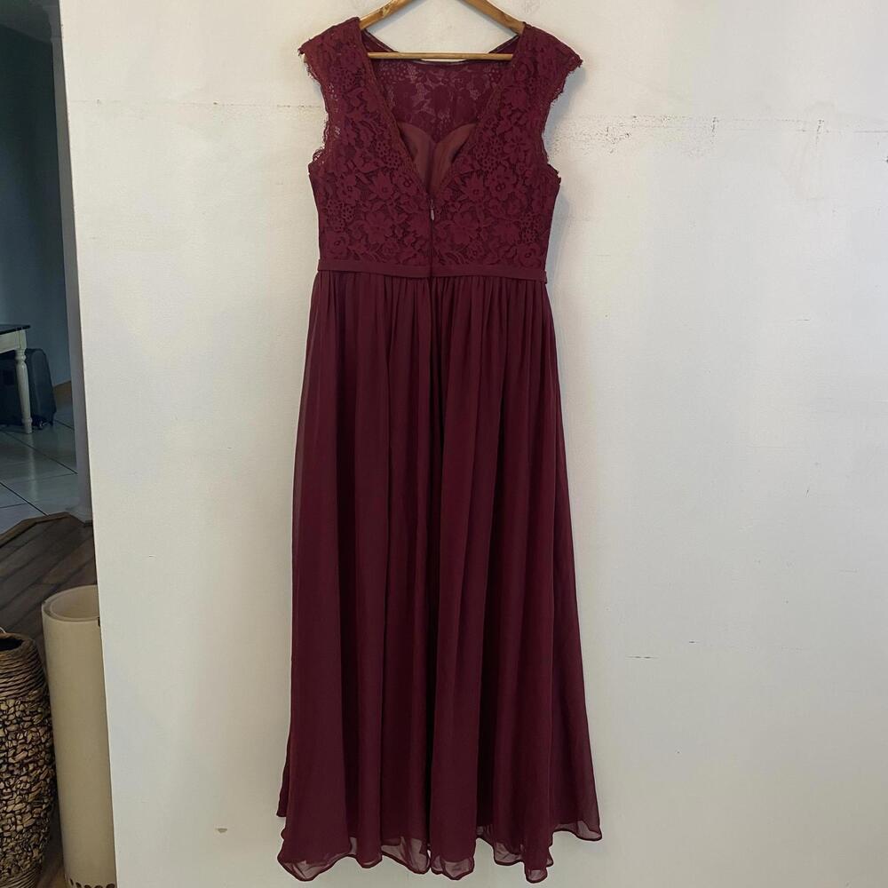 AZAZIE burgundy lace Arden Tahiti maxi formal dress - Picture 4 of 5